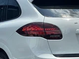 2012 Porsche Cayenne GTS SUV for sale, Japanese used car export - photo 4 of 9 | GULJI TRADERS