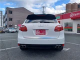 2013 Porsche Cayenne Base SUV for sale, Japanese used car export - photo 4 of 64 | GULJI TRADERS
