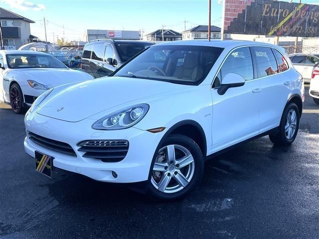 2013 Porsche Cayenne S Hybrid SUV for sale, Japanese used car export | GULJI TRADERS