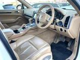 2013 Porsche Cayenne S Hybrid SUV for sale, Japanese used car export - photo 3 of 9 | GULJI TRADERS