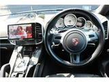 2014 Porsche Cayenne SUV for sale, Japanese used car export - photo 3 of 37 | GULJI TRADERS