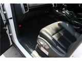 2014 Porsche Cayenne SUV for sale, Japanese used car export - photo 13 of 37 | GULJI TRADERS