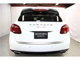 2014 Porsche Cayenne 4WD SUV for sale, Japanese used car export - photo 3 of 80 | GULJI TRADERS