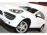 2014 Porsche Cayenne 4WD SUV for sale, Japanese used car export - photo 18 of 80 | GULJI TRADERS