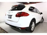 2014 Porsche Cayenne 4WD SUV for sale, Japanese used car export - photo 23 of 80 | GULJI TRADERS