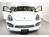 2014 Porsche Cayenne 4WD SUV for sale, Japanese used car export - photo 42 of 80 | GULJI TRADERS