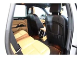 2014 Porsche Cayenne 4WD SUV for sale, Japanese used car export - photo 59 of 80 | GULJI TRADERS
