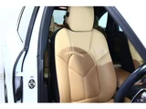2014 Porsche Cayenne 4WD SUV for sale, Japanese used car export - photo 61 of 80 | GULJI TRADERS