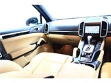 2014 Porsche Cayenne 4WD SUV for sale, Japanese used car export - photo 69 of 80 | GULJI TRADERS