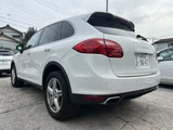 2014 Porsche Cayenne 4WD SUV for sale, Japanese used car export - photo 4 of 38 | GULJI TRADERS