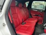 2014 Porsche Cayenne 4WD SUV for sale, Japanese used car export - photo 33 of 38 | GULJI TRADERS