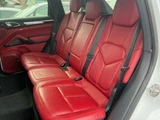 2014 Porsche Cayenne 4WD SUV for sale, Japanese used car export - photo 36 of 38 | GULJI TRADERS