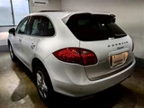 2014 Porsche Cayenne SUV for sale, Japanese used car export - photo 2 of 16 | GULJI TRADERS
