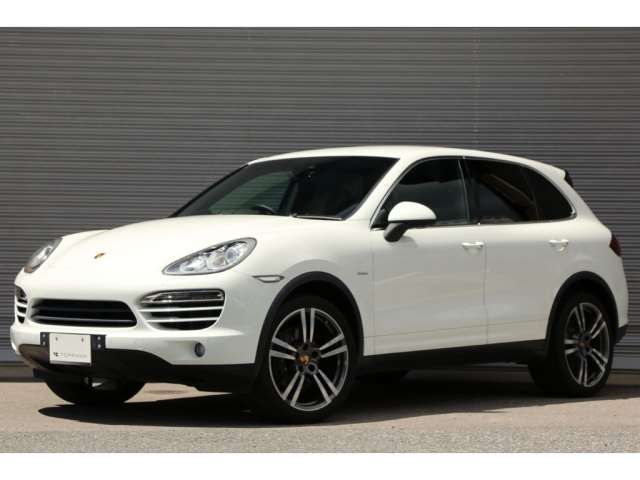 2014 Porsche Cayenne Diesel - photo 1 2014 Porsche Cayenne Diesel SUV for sale, Japanese used car export - photo 1 of 11 | GULJI TRADERS