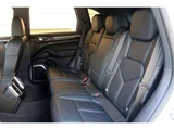 2014 Porsche Cayenne Diesel SUV for sale, Japanese used car export - photo 7 of 11 | GULJI TRADERS