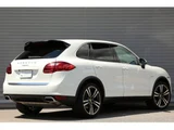 2014 Porsche Cayenne Diesel SUV for sale, Japanese used car export - photo 2 of 9 | GULJI TRADERS