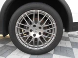 2015 Porsche Cayenne Spider SUV for sale, Japanese used car export - photo 19 of 50 | GULJI TRADERS