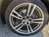 2015 Porsche Cayenne Base SUV for sale, Japanese used car export - photo 28 of 32 | GULJI TRADERS