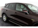 2015 Porsche Cayenne S E- Hybrid 4WD SUV for sale, Japanese used car export - photo 14 of 80 | GULJI TRADERS
