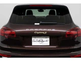 2015 Porsche Cayenne S E- Hybrid 4WD SUV for sale, Japanese used car export - photo 20 of 80 | GULJI TRADERS