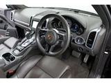2015 Porsche Cayenne S E- Hybrid 4WD SUV for sale, Japanese used car export - photo 32 of 80 | GULJI TRADERS