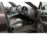 2015 Porsche Cayenne S E- Hybrid 4WD SUV for sale, Japanese used car export - photo 34 of 80 | GULJI TRADERS