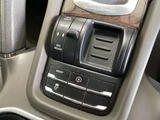 2015 Porsche Cayenne S 4WD SUV for sale, Japanese used car export - photo 31 of 47 | GULJI TRADERS