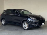 2015 Porsche Cayenne S 4WD SUV for sale, Japanese used car export - photo 38 of 47 | GULJI TRADERS