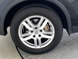 2015 Porsche Cayenne S 4WD SUV for sale, Japanese used car export - photo 44 of 47 | GULJI TRADERS