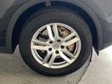 2015 Porsche Cayenne S 4WD SUV for sale, Japanese used car export - photo 45 of 47 | GULJI TRADERS