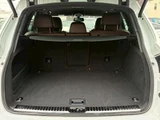2015 Porsche Cayenne Base SUV for sale, Japanese used car export - photo 25 of 75 | GULJI TRADERS