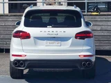 2015 Porsche Cayenne S 4WD SUV for sale, Japanese used car export - photo 6 of 64 | GULJI TRADERS