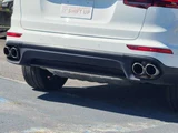 2015 Porsche Cayenne S 4WD SUV for sale, Japanese used car export - photo 56 of 64 | GULJI TRADERS