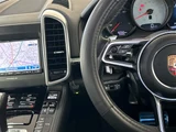 2015 Porsche Cayenne S 4WD SUV for sale, Japanese used car export - photo 13 of 24 | GULJI TRADERS