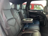 2015 Porsche Cayenne S 4WD SUV for sale, Japanese used car export - photo 24 of 24 | GULJI TRADERS