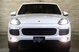 2015 Porsche Cayenne S SUV for sale, Japanese used car export - photo 4 of 30 | GULJI TRADERS