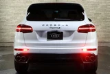 2015 Porsche Cayenne S SUV for sale, Japanese used car export - photo 7 of 30 | GULJI TRADERS