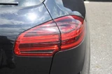 2015 Porsche Cayenne SE HV SUV for sale, Japanese used car export - photo 19 of 30 | GULJI TRADERS