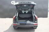 2015 Porsche Cayenne SE HV SUV for sale, Japanese used car export - photo 21 of 30 | GULJI TRADERS