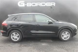 2015 Porsche Cayenne SUV for sale, Japanese used car export - photo 26 of 30 | GULJI TRADERS