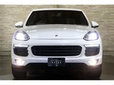 2015 Porsche Cayenne S SUV for sale, Japanese used car export - photo 4 of 24 | GULJI TRADERS