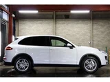 2015 Porsche Cayenne S SUV for sale, Japanese used car export - photo 9 of 24 | GULJI TRADERS