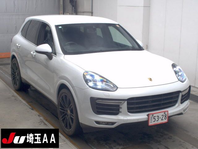 2015 Porsche Cayenne 4WD Turbo Sport SUV for sale, Japanese used car export - photo 1 of 10 | GULJI TRADERS