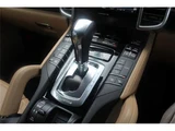 2015 Porsche Cayenne SUV for sale, Japanese used car export - photo 6 of 9 | GULJI TRADERS