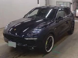 2015 Porsche Cayenne S E- Hybrid SUV for sale, Japanese used car export - photo 5 of 6 | GULJI TRADERS