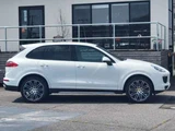 2016 Porsche Cayenne 4WD SUV for sale, Japanese used car export - photo 4 of 62 | GULJI TRADERS