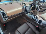 2016 Porsche Cayenne 4WD SUV for sale, Japanese used car export - photo 9 of 62 | GULJI TRADERS