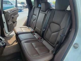 2016 Porsche Cayenne 4WD SUV for sale, Japanese used car export - photo 12 of 62 | GULJI TRADERS