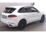 2016 Porsche Cayenne Turbo Sport SUV for sale, Japanese used car export - photo 4 of 6 | GULJI TRADERS