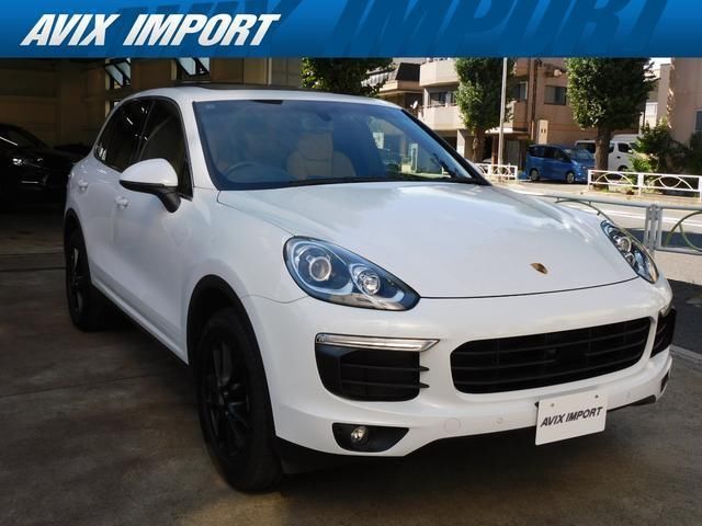 2016 Porsche Cayenne Base - photo 1 2016 Porsche Cayenne Base SUV for sale, Japanese used car export - photo 1 of 9 | GULJI TRADERS